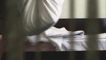 Cô gái phim xx trâm anh trẻ fuck trên bàn